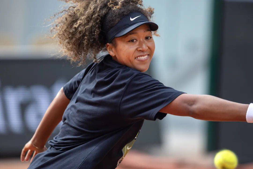 爱游戏娱乐平台出色发挥引发热议！，大坂直美在德国队比赛中晋级下一阶段赢得满堂喝彩的简单介绍